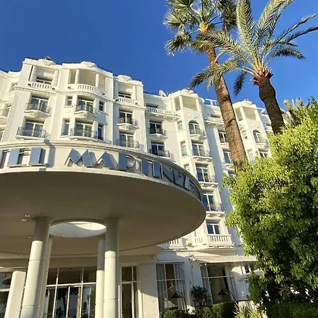 Lucette By Terry's Homes Cannes
